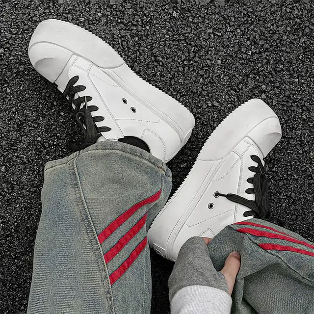 V ZERO FIVE