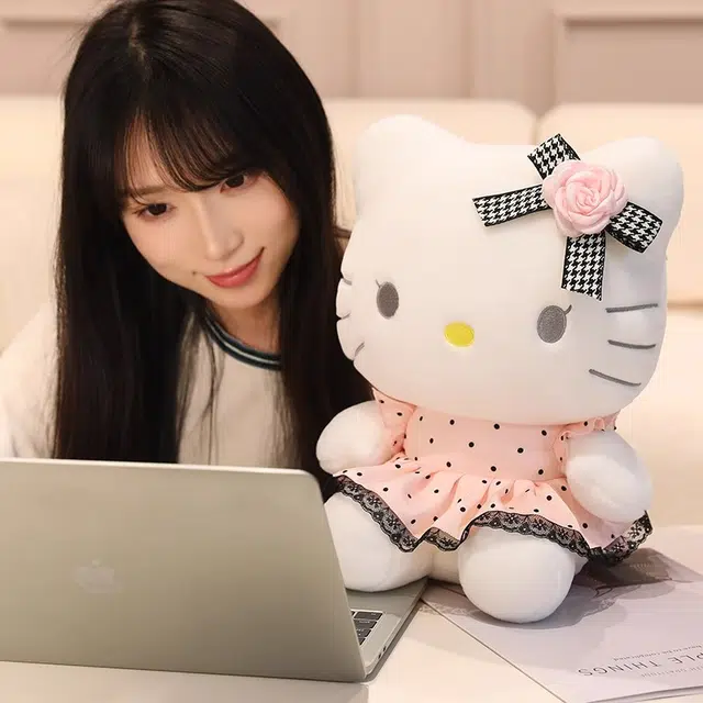 LFashion Life x Sanrio Hello Kitty 30cm40cm