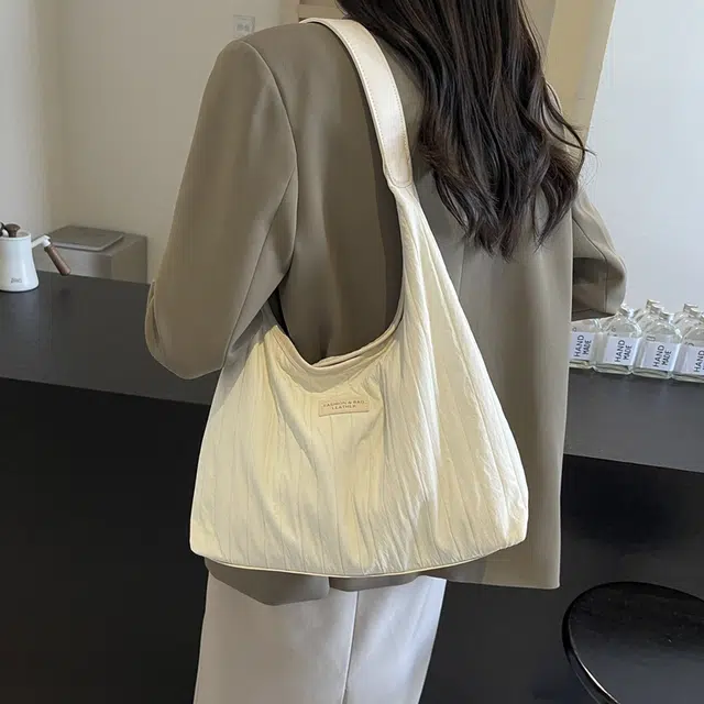三只小鸭 小众通勤轻便休闲百搭 布 单肩包 常规 女款 多色