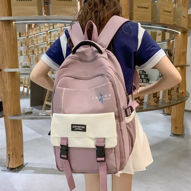 三只小鸭 女生双肩包 尼龙面料 书包女大容量小学生双肩包初中高中学生简约大学生印花校园背包