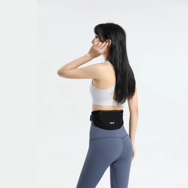 匹克 耐用舒适弹性腰带贴身透气功能齐全多结构轻便时尚通勤出游 莱卡布 腰包 男女同款情侣款 黑色