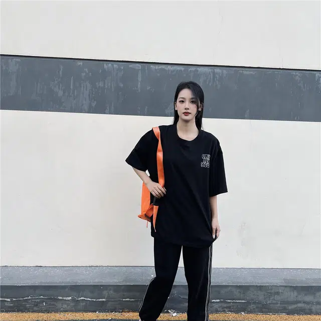 Unite Life HOODS logoT