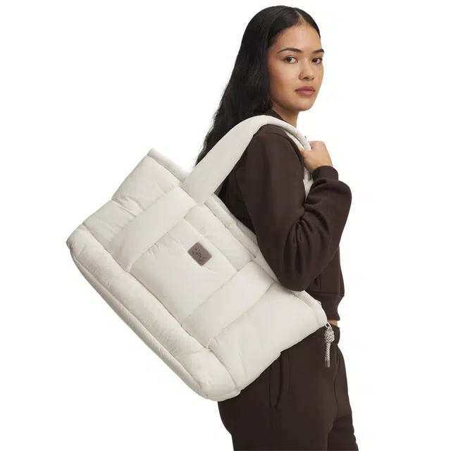 Under Armour 23L UA Studio Tote