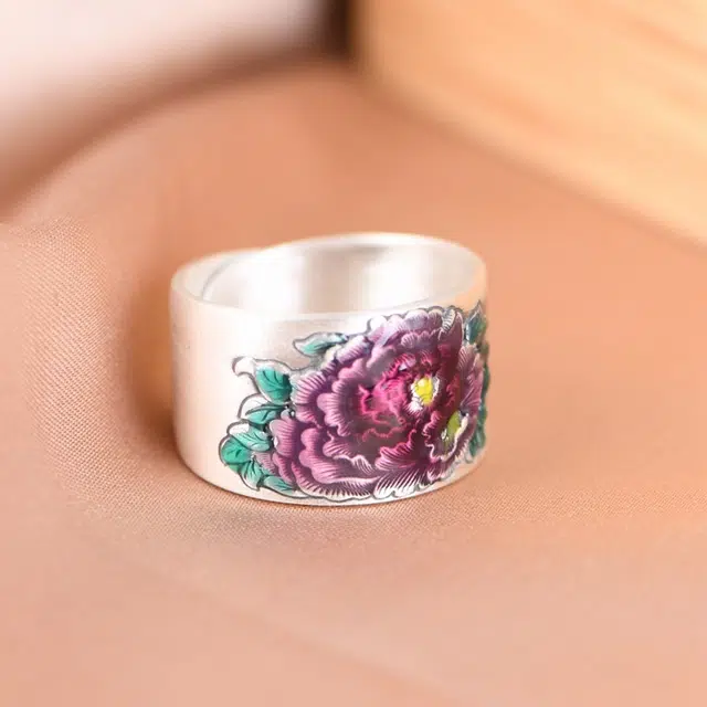 金鹿王 宽版磨砂景泰蓝牡丹花复古戒可调节指环 足银 戒指 女款