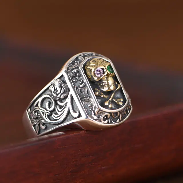 GOLDEN DEER KING S925
