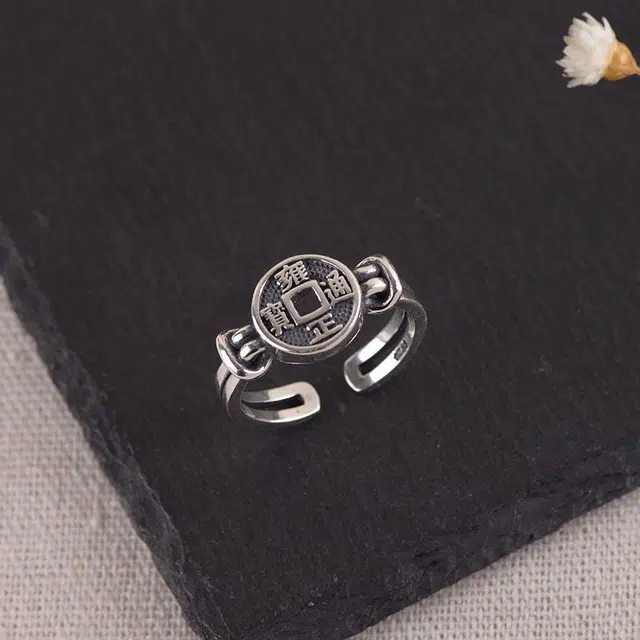 S925