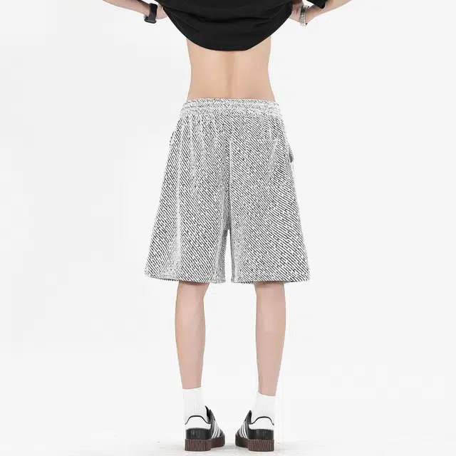 明尼凯 美式复古高街基础款个性针织条纹设计潮流百搭小香风粗花毛呢五分裤潮牌痞帅宽松直筒运动休闲短裤 男女同款