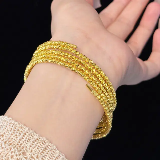 戴时光 戴来美好【满天星】 爆闪星光珠叠戴新中式精致高级感蹦迪小金珠 时尚百搭气质显白超仙 代写贺卡 精美礼盒 铜合金 手镯 女款