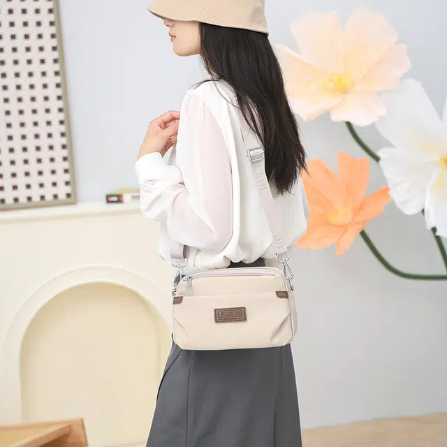 捷朗仕 潮流通勤百搭 尼龙布 斜挎包 男女同款情侣款 多色
