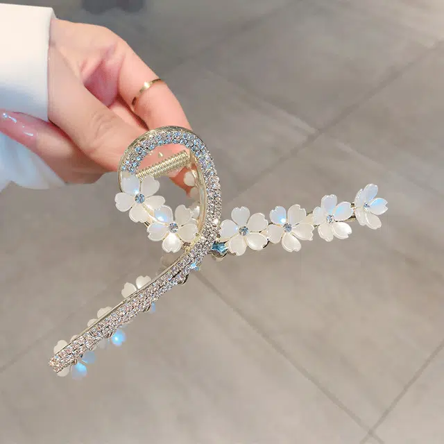 建禄 高级感小花朵简约小清新小众鲨鱼设计优雅气质通勤百搭 合金 发夹 女款