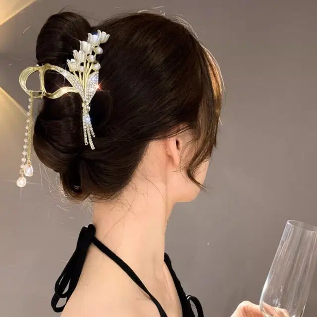 建禄 高级感麦穗铃兰花流苏鲨鱼简约盘发后脑勺小清新小众设计优雅气质通勤百搭 合金 发夹 女款