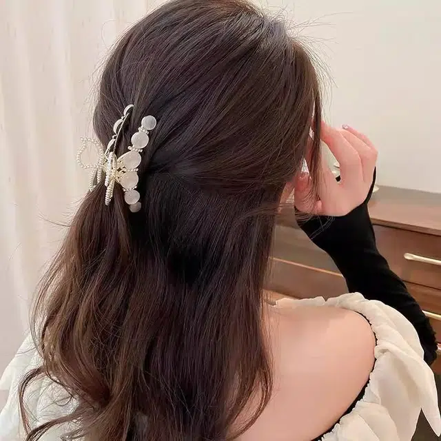 建禄 高级感蝴蝶质感简约小清新小众鲨鱼设计优雅气质通勤百搭#好运 合金 发夹 女款