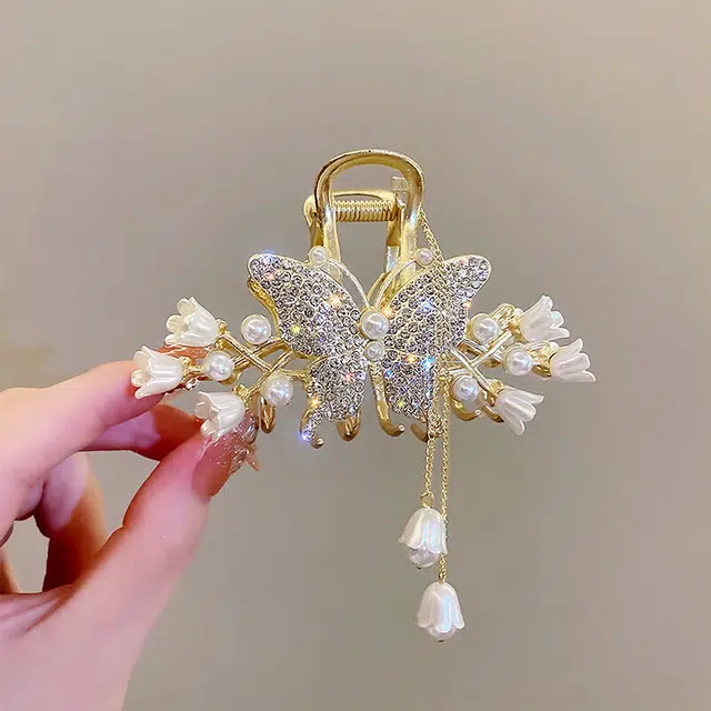 建禄 高级感蝴蝶流苏铃兰花简约小清新小众设计优雅气质通勤百搭#好运 合金 发夹 女款