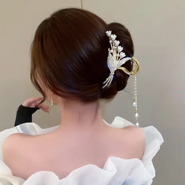 建禄 高级感麦穗铃兰花流苏鲨鱼简约盘发后脑勺小清新小众设计优雅气质通勤百搭 合金 发夹 女款