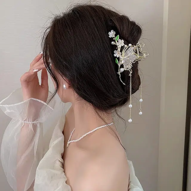 建禄 高级感流苏蝴蝶花朵简约抓夹小清新小众鲨鱼夹设计优雅发饰气质通勤百搭#好运 合金 发夹 女款