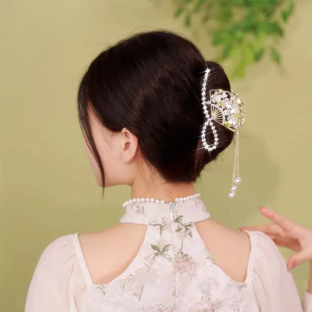 建禄 高级感扇子铃兰花简约小清新小众设计优雅气质通勤百搭 合金 发夹 女款