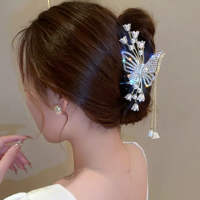 建禄 高级感蝴蝶铃兰花流苏简约小清新小众设计优雅气质通勤百搭#好运 合金 发夹 女款