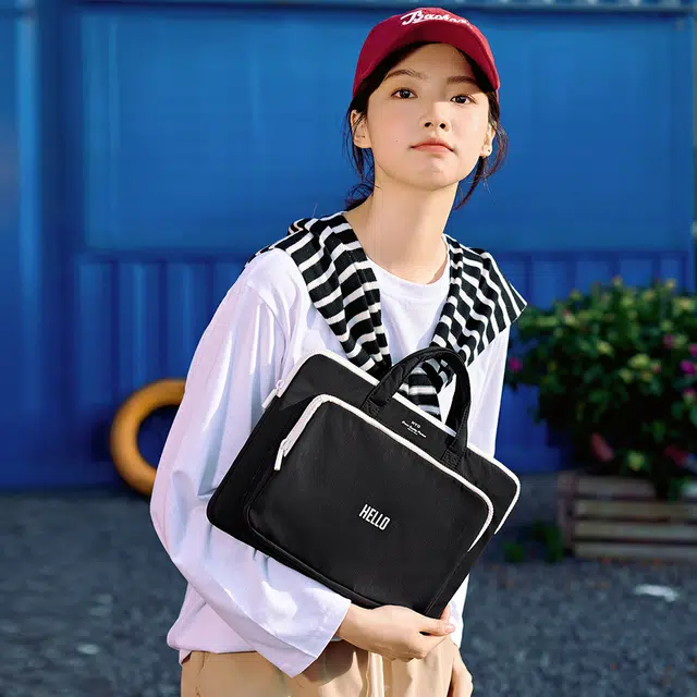 MYD 14MacBook
