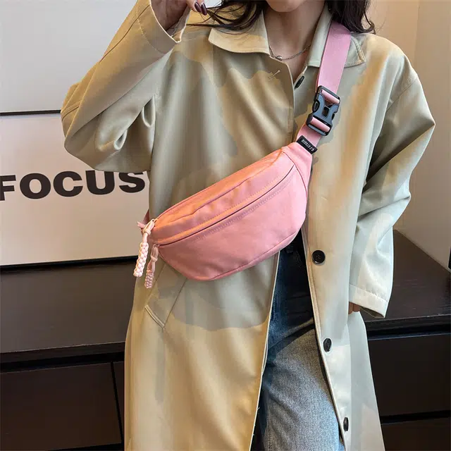 雅鹿 日韩系纯色多功能旅行手机包运动防泼水骑行包轻便简约休闲实用通勤包 帆布 帆布包斜挎单肩胸包 男女同款情侣款 多色