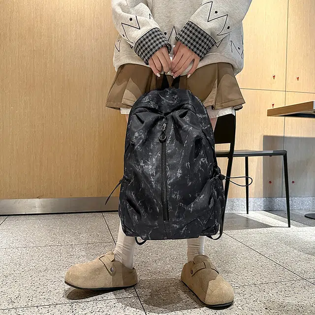 雅鹿 国风水墨画休闲百搭时尚潮流轻便户外旅行 尼龙 双肩包 男女同款情侣款 多色