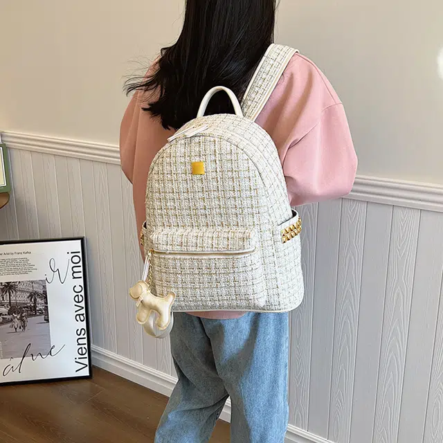 雅鹿 小香风毛呢绣线高级质感大学生书包经典款百搭复古旅行电脑背包 织物 双肩包 常规 女款 白色/黑色