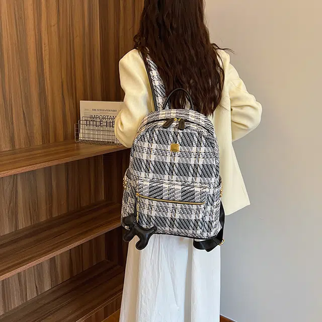 雅鹿 小清新格子刺绣高级感大容量小香风书包电脑背包外出旅行包 帆布 双肩包 常规 女款 黑色/蓝色