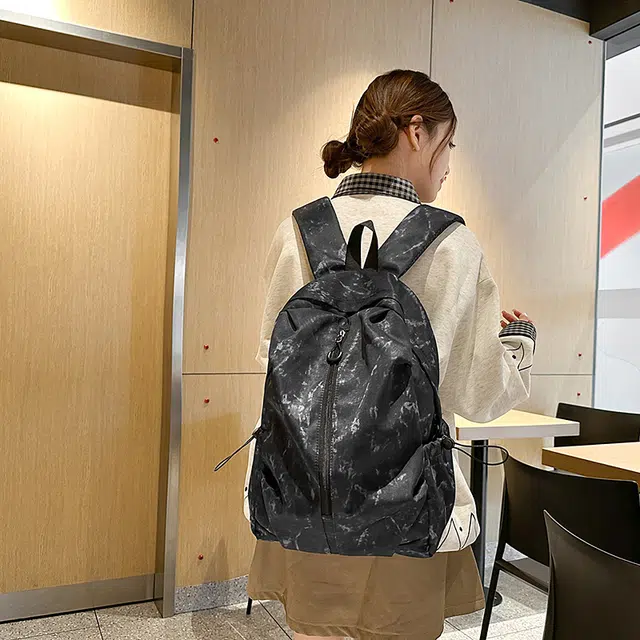 雅鹿 国风水墨画休闲百搭时尚潮流轻便户外旅行 尼龙 双肩包 男女同款情侣款 多色
