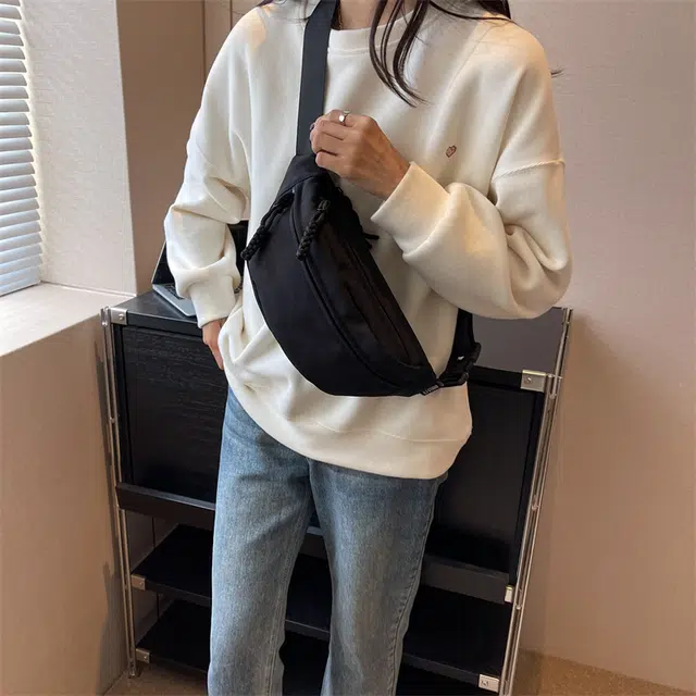 雅鹿 日韩系纯色多功能旅行手机包运动防泼水骑行包轻便简约休闲实用通勤包 帆布 帆布包斜挎单肩胸包 男女同款情侣款 多色