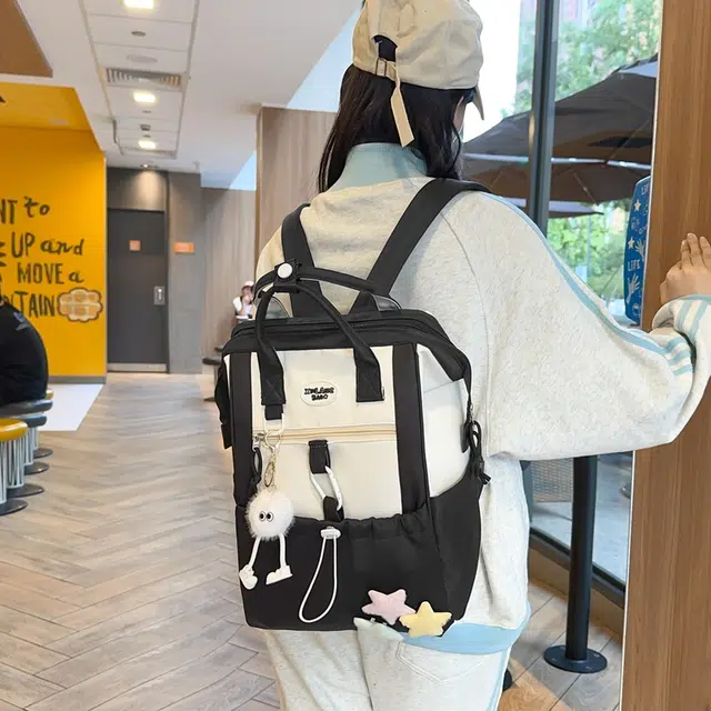 雅鹿 日系可爱少女感多巴胺星星大容量旅行百搭 尼龙 双肩包 女款 多色