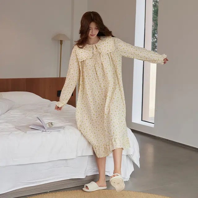 美腾 甜美宽松碎花可外穿家居服娃娃领长袖睡裙 春秋季 女款 杏色