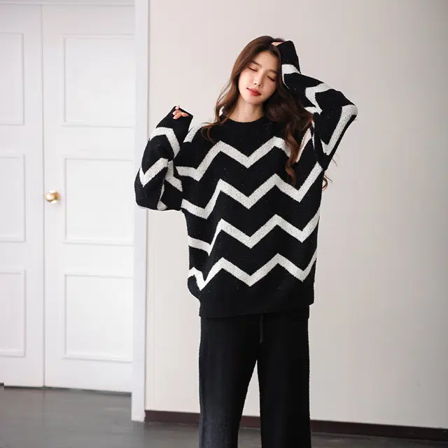 美腾 睡衣女秋冬季珊瑚绒家居服半边绒圆领保暖加厚时尚可外穿 家居套装 女款 黑色
