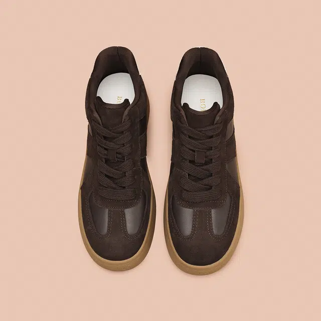 波尔谛奇 牛皮革绒面革 复古时尚 轻便增高 中帮 生活休闲鞋 女款