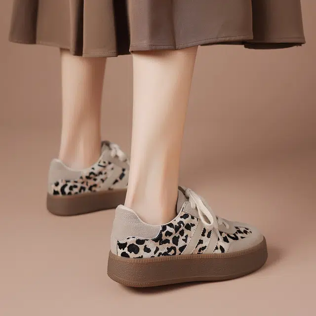 波尔谛奇 牛剖层革 百搭时尚 防滑增高 低帮 板鞋 女款