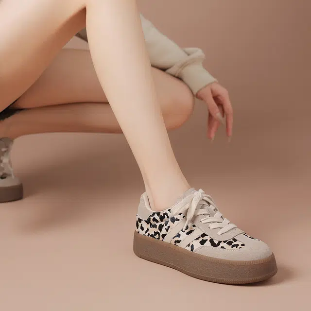 波尔谛奇 牛剖层革 百搭时尚 防滑增高 低帮 板鞋 女款