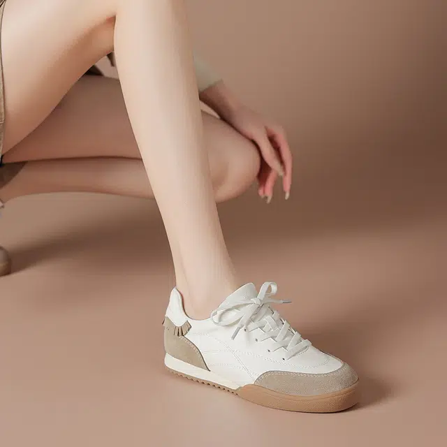 波尔谛奇 牛皮革 显瘦百搭时尚德训鞋 低帮 生活休闲鞋 女款