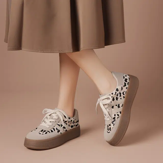 波尔谛奇 牛剖层革 百搭时尚 防滑增高 低帮 板鞋 女款