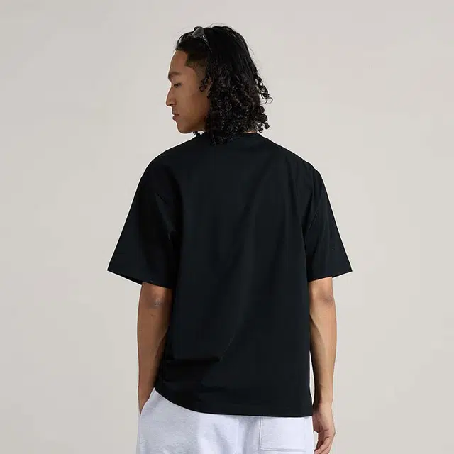 logo T