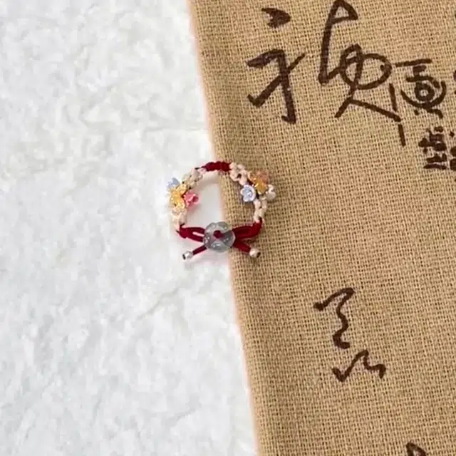 乃瑭 简约小众设计感百搭 精致显白可爱甜美青春氛围感 自戴送礼百搭款 有钱花 树脂 戒指 男女同款情侣款