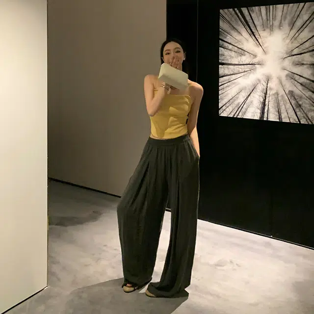 周淼 高腰纯色阔腿休闲裤 女款