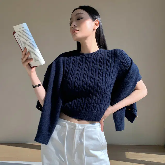 周淼 坑条定织立体绞花短袖针织衫 女款