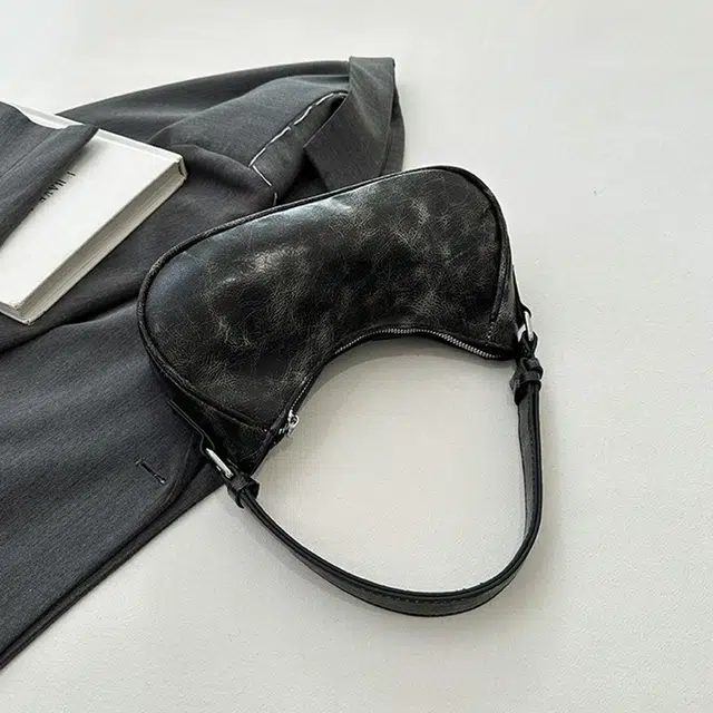 MARKANGARO Y2K pu