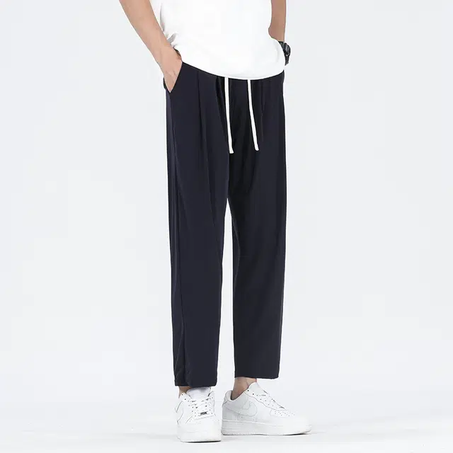 巴塞罗那足球俱乐部  纯色简约美式速干透气舒适梭织柔软透气高街嘻哈学院风基础针织百搭垂感弹力户外系带松紧直筒大码宽松中腰九分休闲裤 男女同款