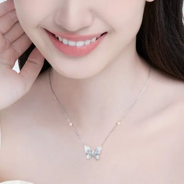 S925