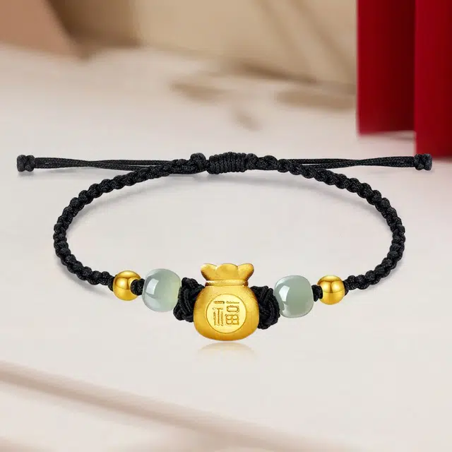 999