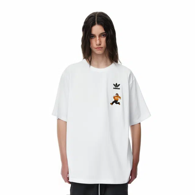 adidas originals FantasylogoT