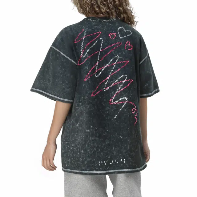 Nike Fantasy T
