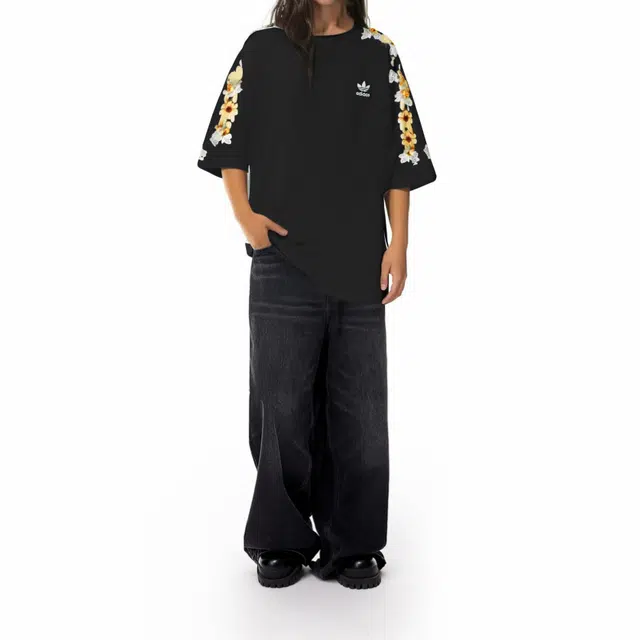adidas originals Fantasy T
