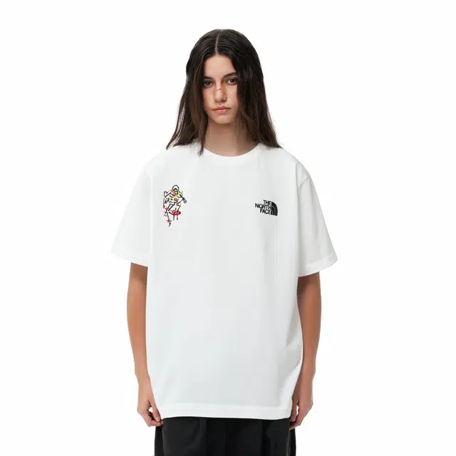 THE NORTH FACE logo T