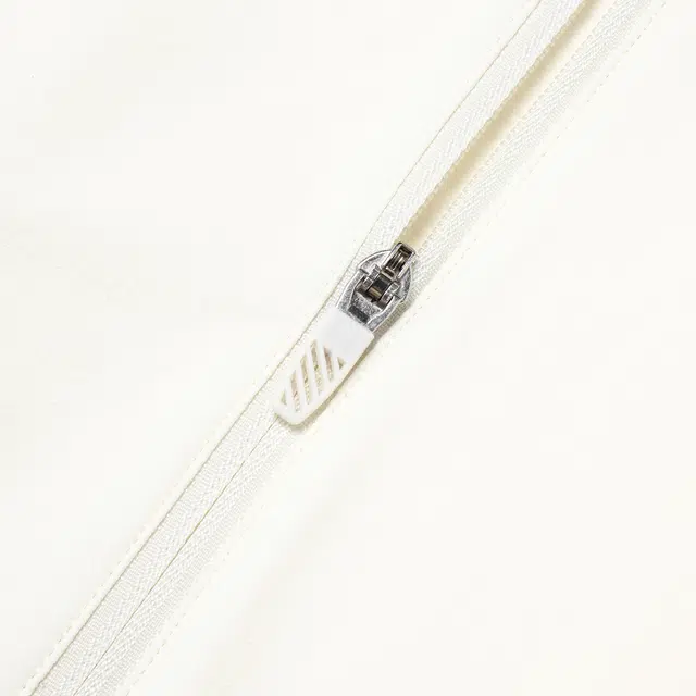 青少年 李宁儿童 综合体能系列 纯色连帽反光防泼水宽松运动风衣 乳白色