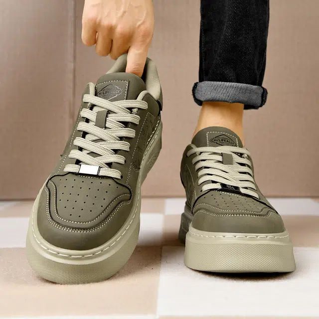 HLA Low Top Platform Sneakers